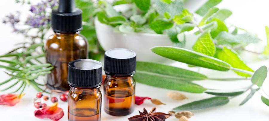 Manufacturers, Supplier, Trader, Exporters and Wholesaler of Natural Essential Oils